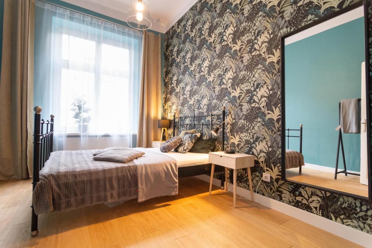 Glamorous And Brand New 2 Bedroom Cracovie Extérieur photo